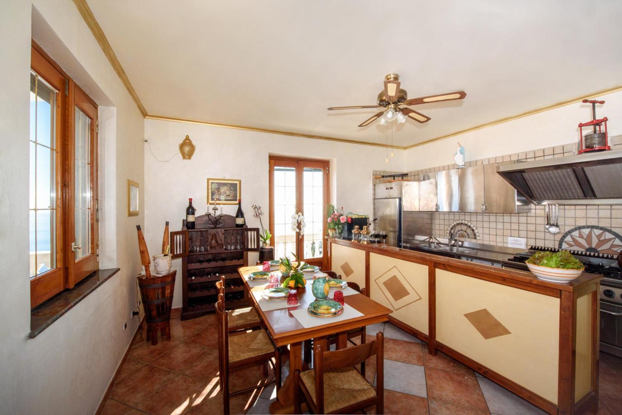 Esclusiva Con Piscina Privata Su Villa Amalfi