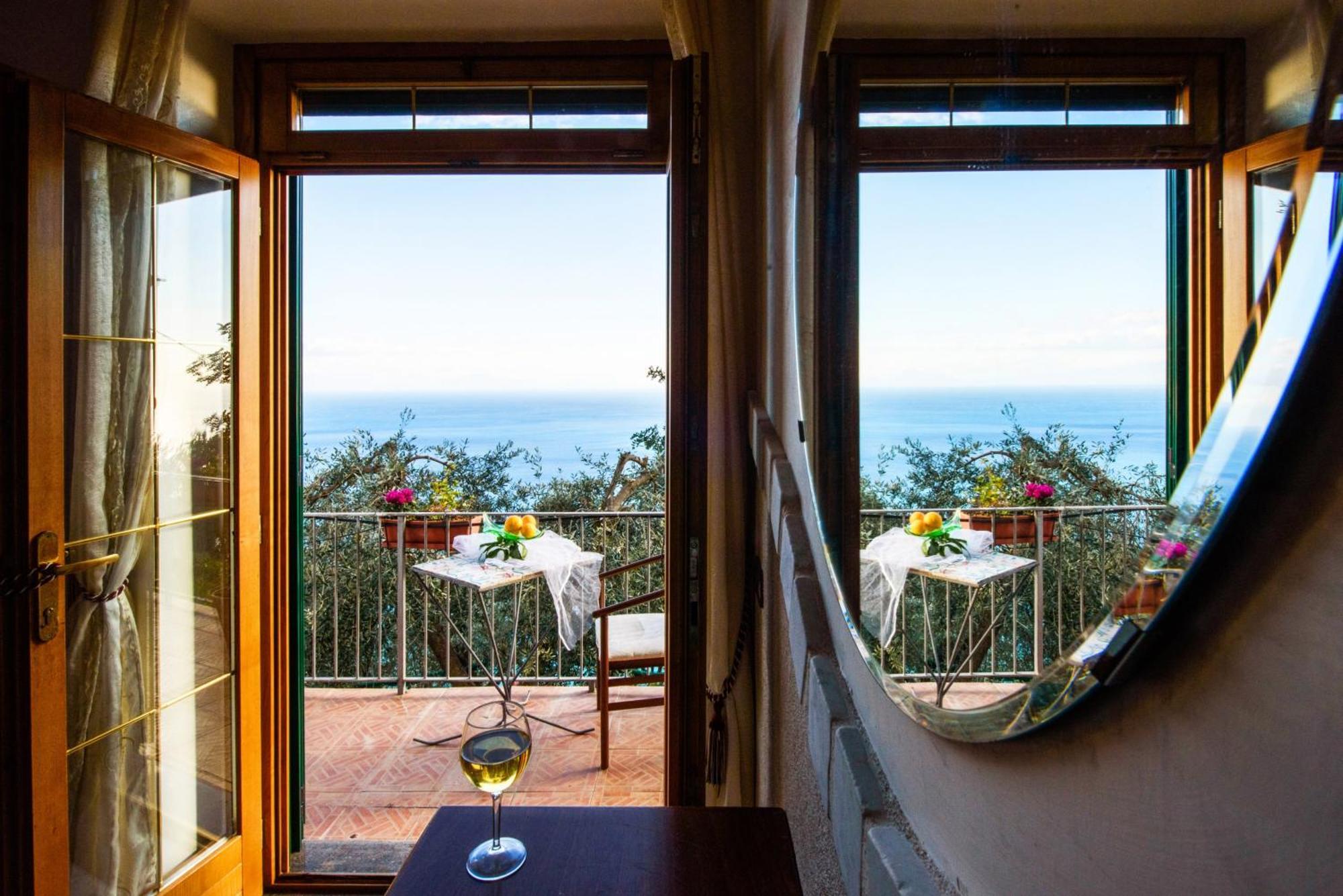 Esclusiva Con Piscina Privata Su Villa