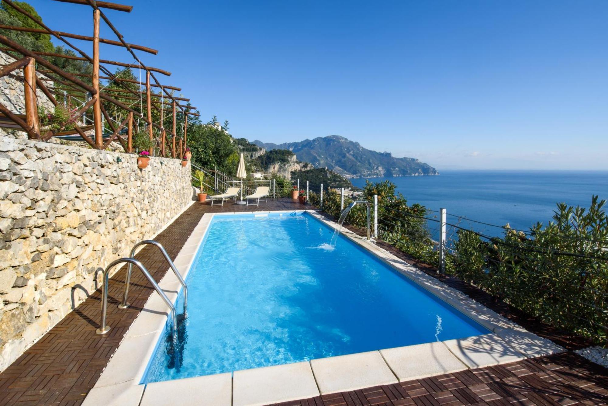 Esclusiva Con Piscina Privata Su Villa *