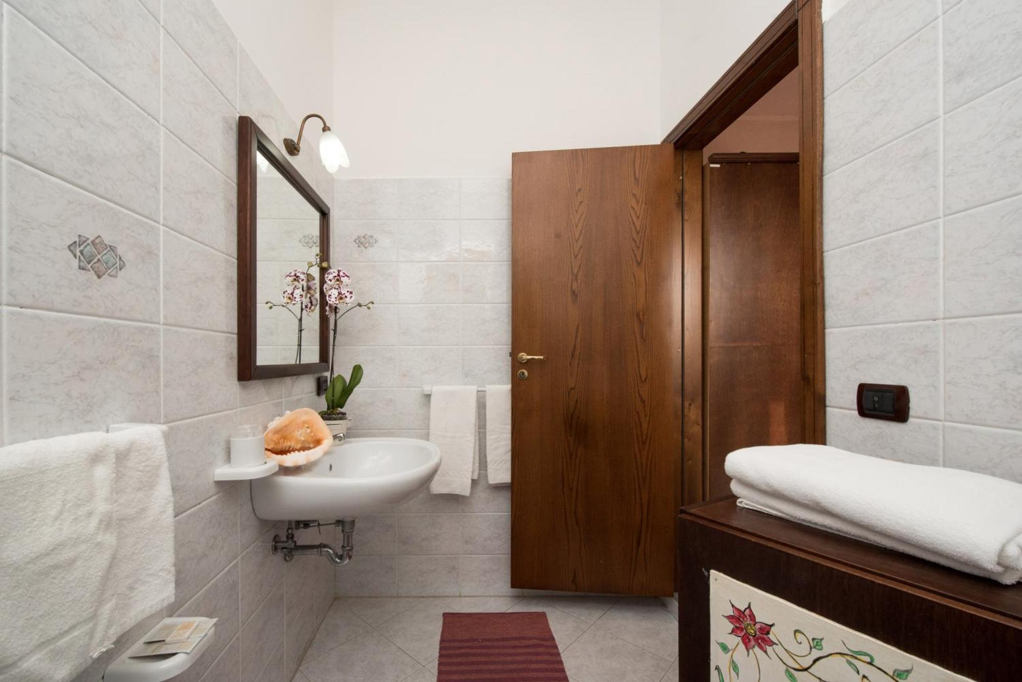 Esclusiva Con Piscina Privata Su Villa *