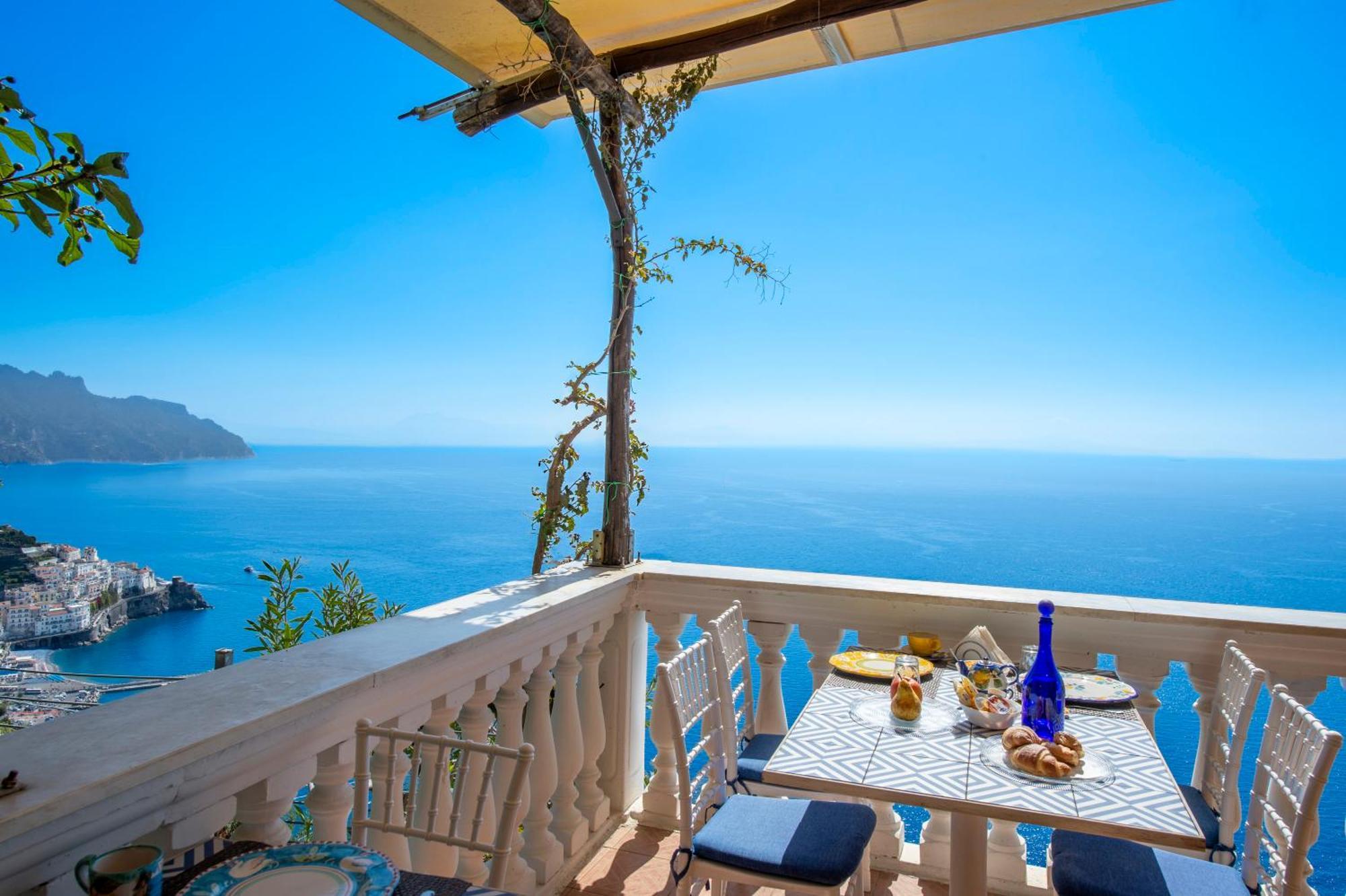 Esclusiva Con Piscina Privata Su Villa Amalfi