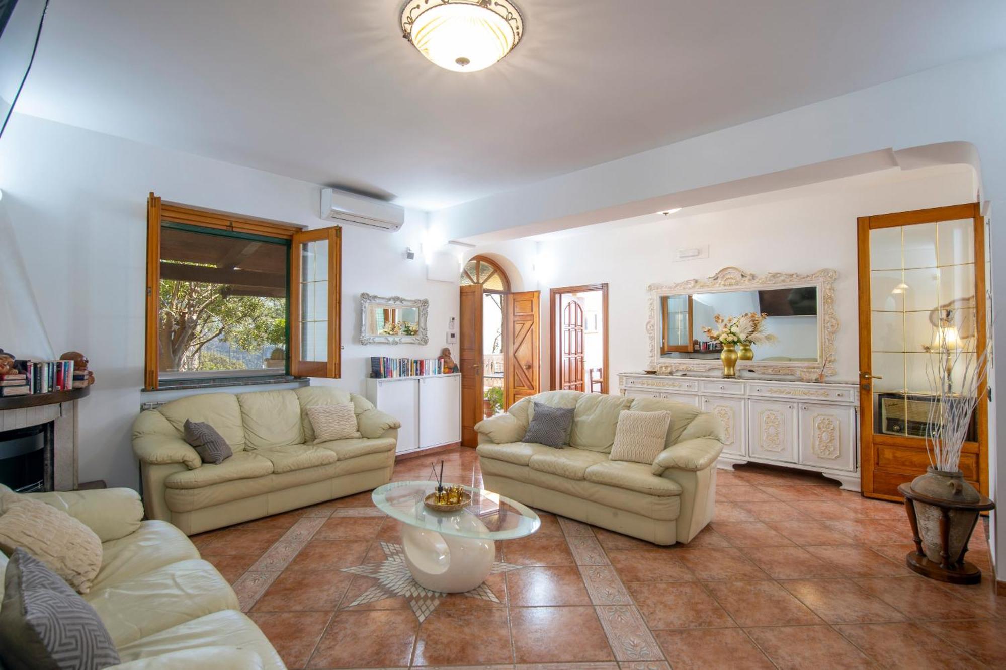 Villa Esclusiva Con Piscina Privata Su